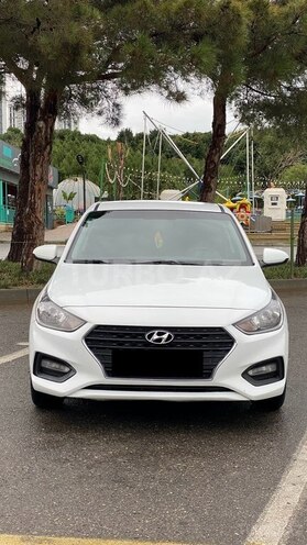 Hyundai Accent 2018, 165,000 km - 1.4 л - Bakı