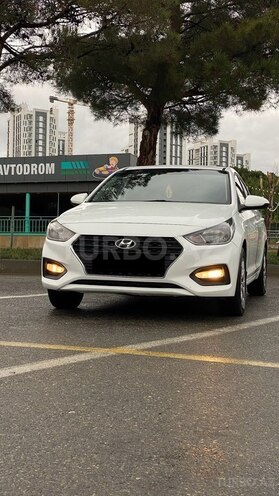 Hyundai Accent 2018, 165,000 km - 1.4 л - Bakı