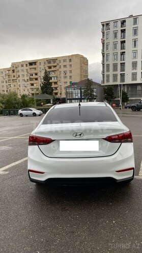 Hyundai Accent 2018, 165,000 km - 1.4 л - Bakı