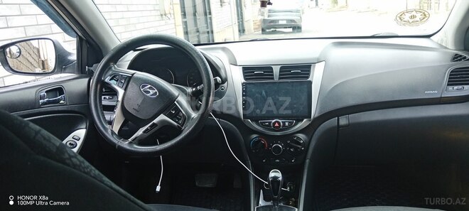 Hyundai Accent 2012, 251,820 km - 1.6 л - Bakı