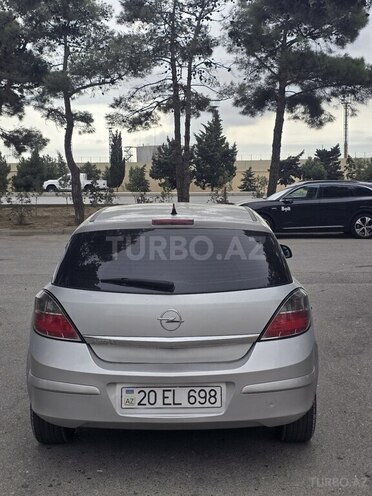 Opel Astra 2010, 270,000 km - 1.4 l - Bakı