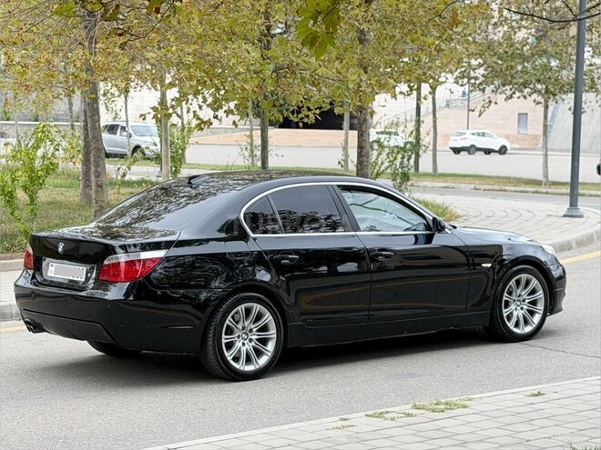 BMW 525 2006, 287,000 km - 3.0 л - Bakı