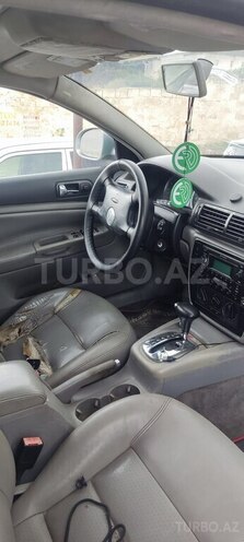 Volkswagen Passat 2006, 255,500 km - 1.8 л - Bakı