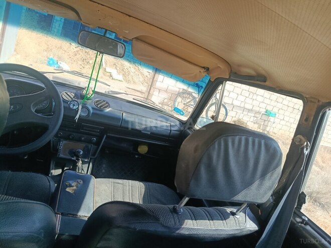 LADA (VAZ) 2106 1991, 350,000 km - 1.6 l - Salyan