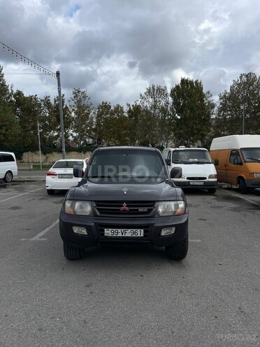 Mitsubishi Pajero 2000, 385,000 km - 3.2 l - Bakı