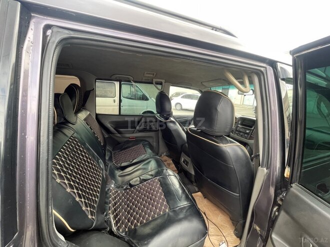 Mitsubishi Pajero 2000, 385,000 km - 3.2 l - Bakı