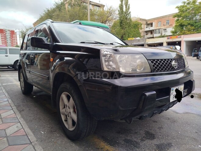 Nissan X-Trail 2001, 237,634 km - 2.0 л - Bakı
