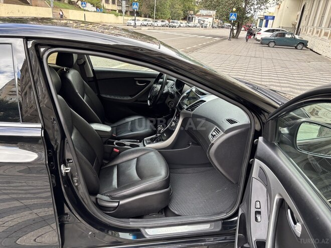 Hyundai Elantra 2014, 121,766 km - 1.8 l - Bakı