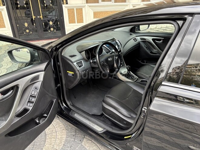 Hyundai Elantra 2014, 121,766 km - 1.8 l - Bakı