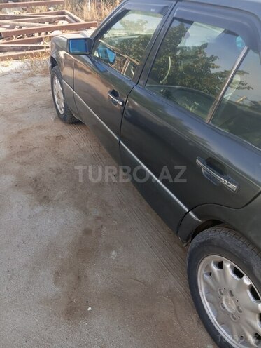 Mercedes 250 D 1994, 200,000 km - 2.5 l - Sumqayıt