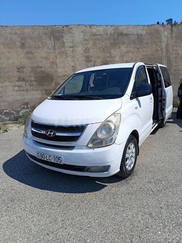 Hyundai H-1 2010, 568,000 km - 2.5 л - Bakı