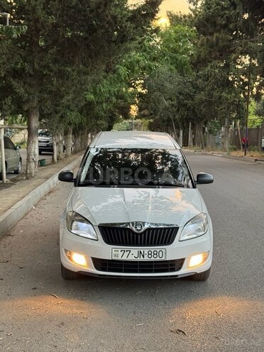 Skoda Roomster 2013, 360,000 km - 1.4 л - Bakı