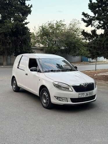 Skoda Roomster 2013, 360,000 km - 1.4 л - Bakı