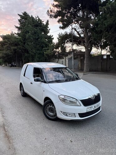 Skoda Roomster 2013, 360,000 km - 1.4 л - Bakı