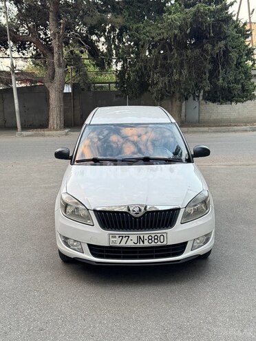 Skoda Roomster 2013, 360,000 km - 1.4 л - Bakı