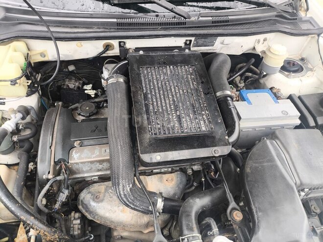 Mitsubishi Airtrek 2003, 230,000 km - 2.0 л - Bakı