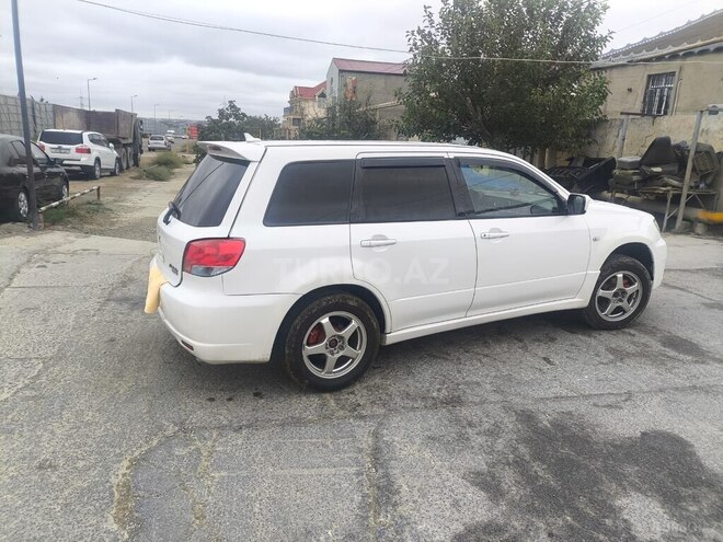 Mitsubishi Airtrek 2003, 230,000 km - 2.0 л - Bakı