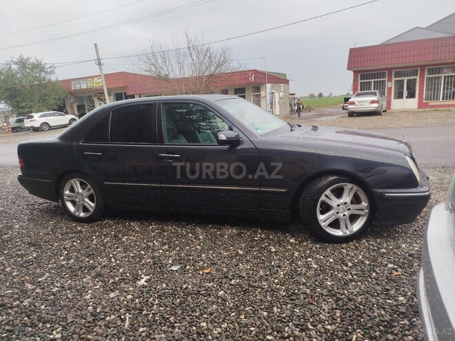 Mercedes E 240 1999, 277,000 km - 2.4 л - Ağdam
