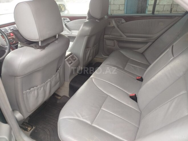 Mercedes E 240 1999, 277,000 km - 2.4 л - Ağdam
