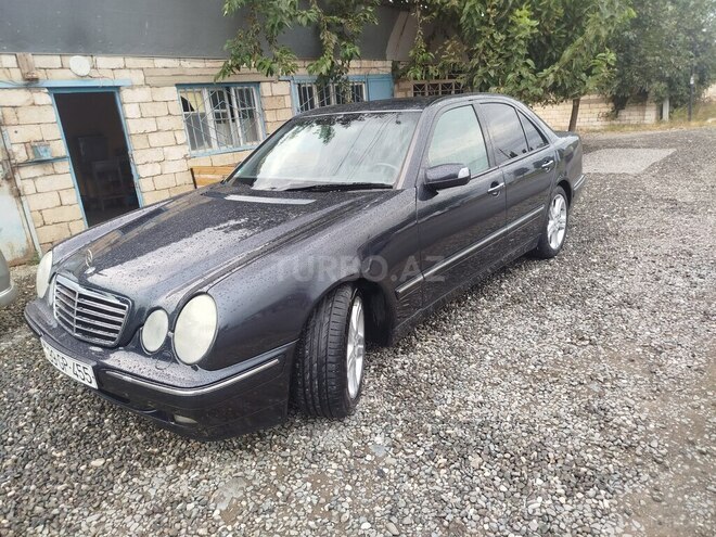 Mercedes E 240 1999, 277,000 km - 2.4 л - Ağdam