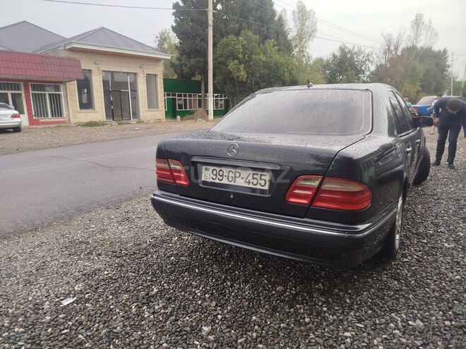 Mercedes E 240 1999, 277,000 km - 2.4 л - Ağdam