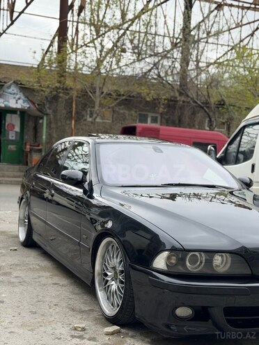 BMW 530 2001, 480,000 km - 3.0 l - Sumqayıt