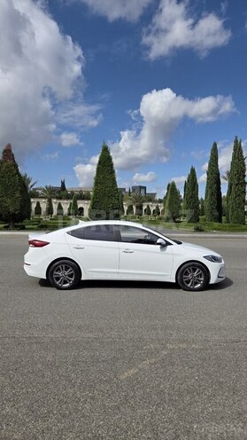 Hyundai Avante 2016, 167,000 km - 1.6 l - Gəncə