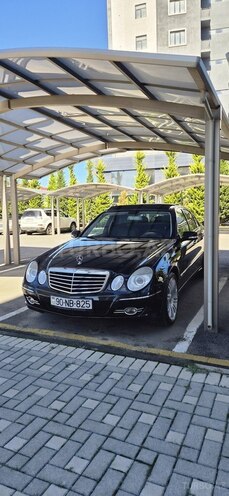 Mercedes E 350 2008, 210,000 km - 3.5 л - Quba