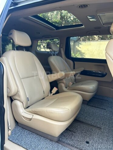 Kia Carnival 2018, 75,486 km - 2.2 л - Bakı