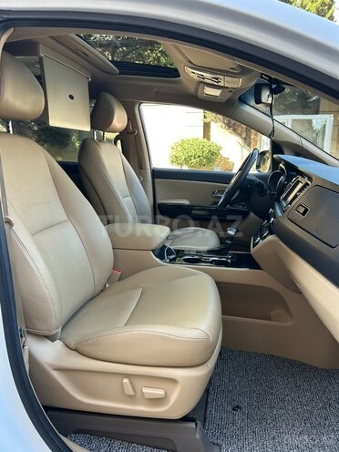 Kia Carnival 2018, 75,486 km - 2.2 л - Bakı