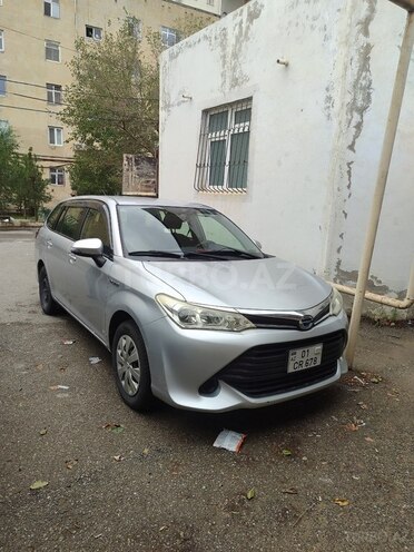 Toyota Corolla Fielder 2016, 135,000 km - 1.5 л - Bakı
