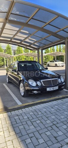 Mercedes E 350 2008, 210,000 km - 3.5 л - Quba