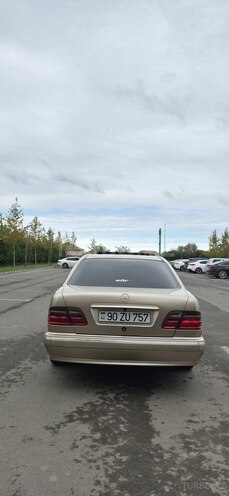 Mercedes E 220 2000, 486,213 km - 2.2 l - Bakı