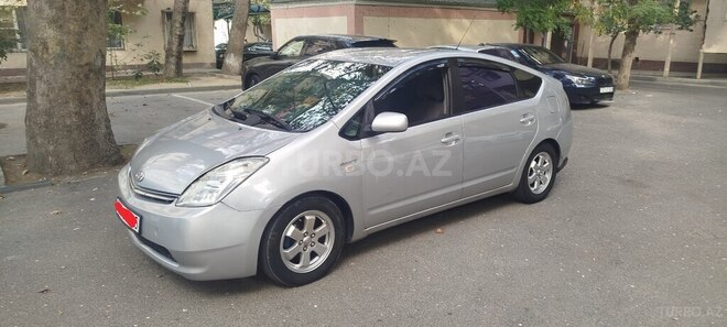 Toyota Prius 2008, 285,325 km - 1.5 л - Bakı