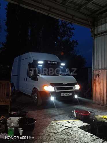 Ford Transit 2003, 300,000 km - 2.4 l - Bakı