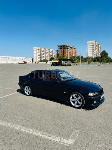 BMW 318 1993, 235,122 km - 1.8 л - Gəncə