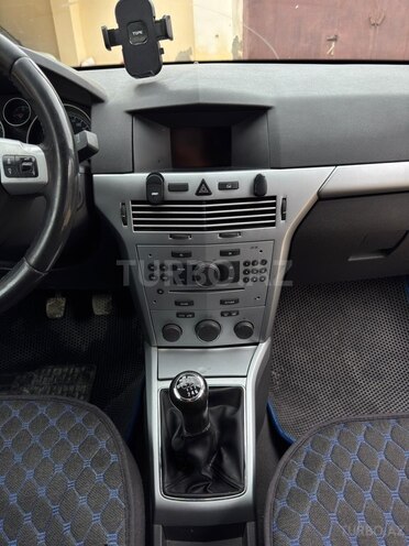 Opel Astra 2009, 341,000 km - 1.3 л - Bakı