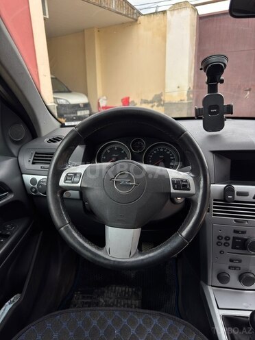 Opel Astra 2009, 341,000 km - 1.3 л - Bakı