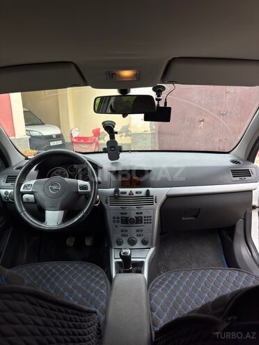 Opel Astra 2009, 341,000 km - 1.3 л - Bakı