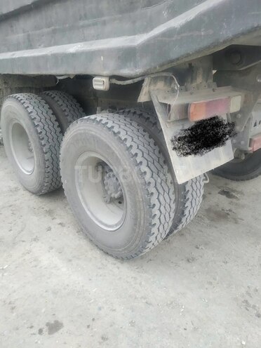 KamAz 55111 1988, 990,000 km - 11.0 л - Siyəzən