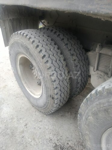 KamAz 55111 1988, 990,000 km - 11.0 л - Siyəzən
