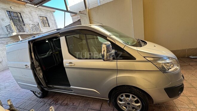Ford  2013, 133,000 km - 2.2 л - Bakı