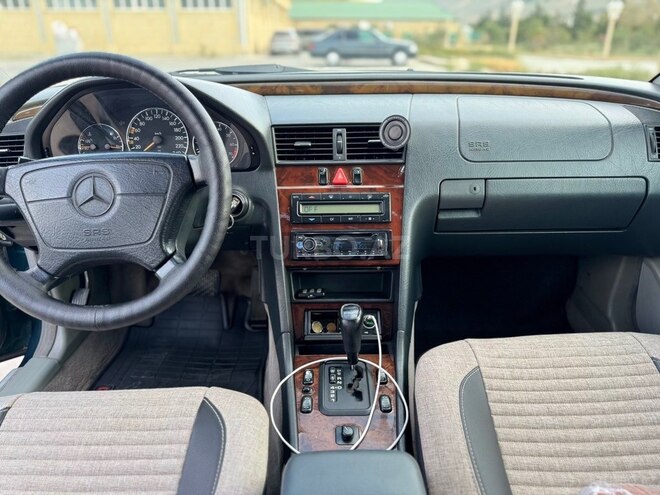 Mercedes C 230 1996, 231,405 km - 2.3 л - Bakı