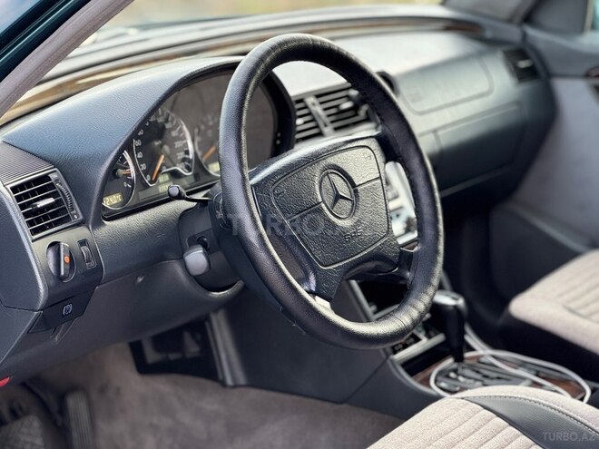Mercedes C 230 1996, 231,405 km - 2.3 л - Bakı