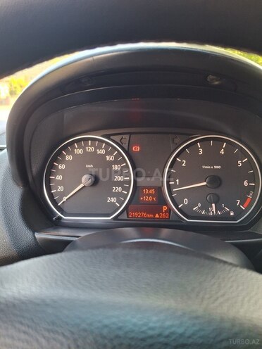 BMW 120 2006, 219,276 km - 2.0 л - Qax