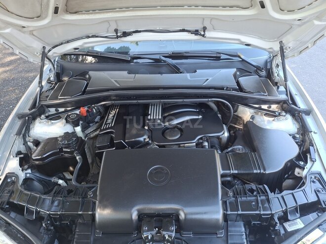 BMW 120 2006, 219,276 km - 2.0 л - Qax