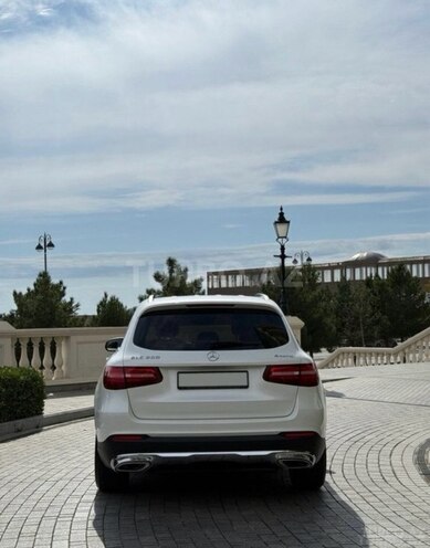 Mercedes GLC 300 4MATIC 2016, 152,000 km - 2.0 л - Sumqayıt