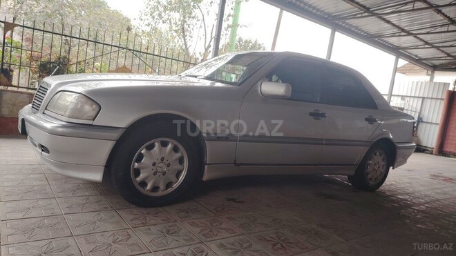 Mercedes C 200 1998, 234,456 km - 2.0 l - Masallı