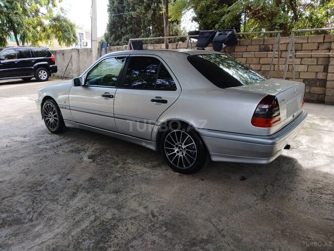 Mercedes C 180 1999, 209,886 km - 1.8 л - Ağcabədi