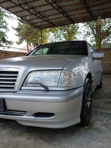 Mercedes C 180 1999, 209,886 km - 1.8 л - Ağcabədi